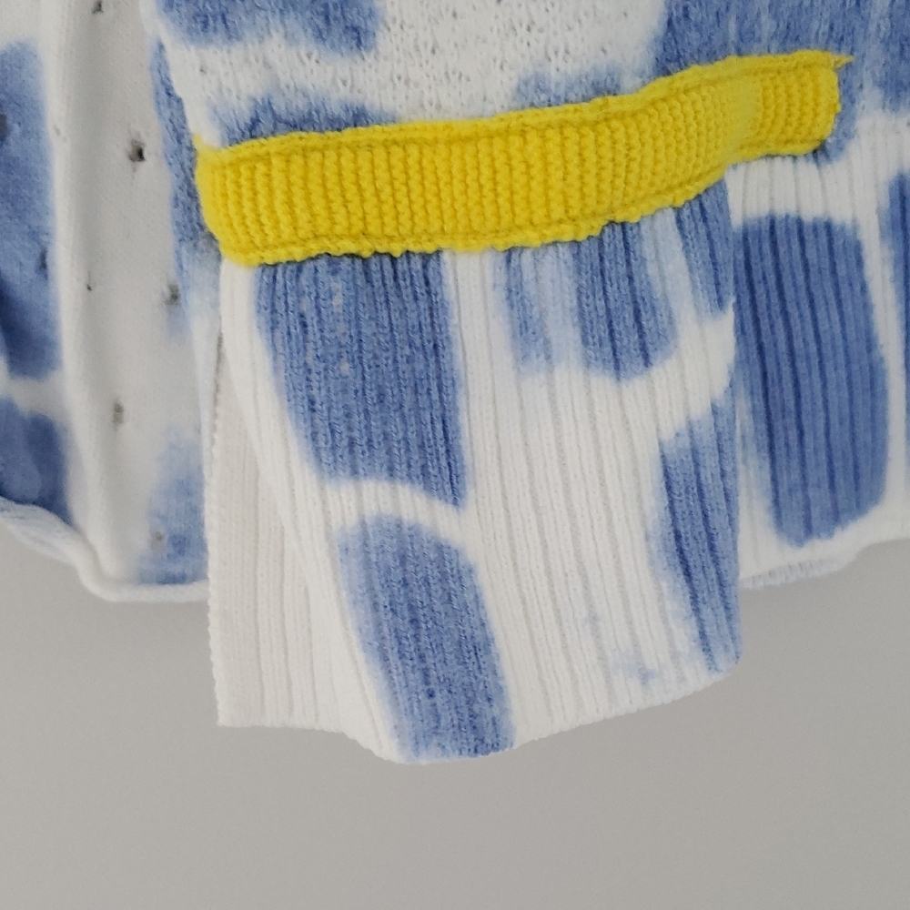 Blue and White Tie-Dye Sweater - Picture 3 of 5